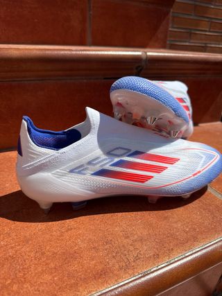Adidas F50 - Botas Fútbol- Talla 45