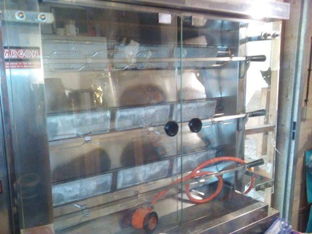 Asador pollos - Rotiseria