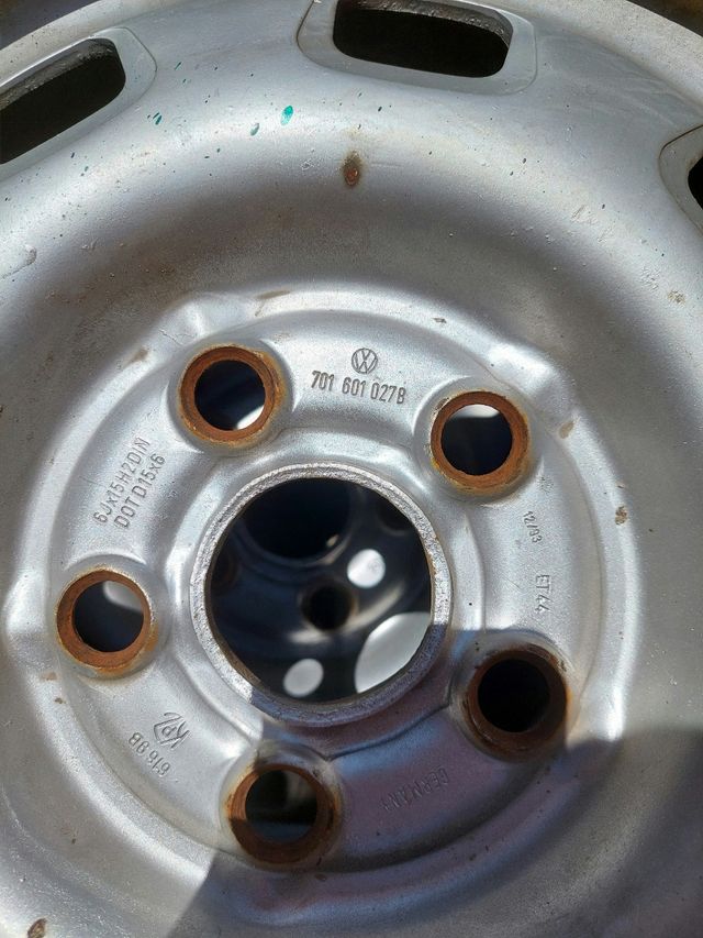 2 Llantas VW 15"