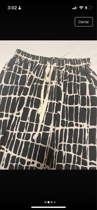 Falda midi blanco y negro