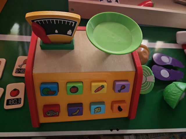 Bascula madera juguete mercado