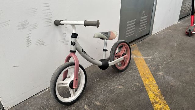 Bicicleta equilibrio Kinderkraft