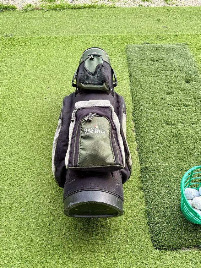 Bolsa golf Bay Hill By Palmer en muy buen estado.