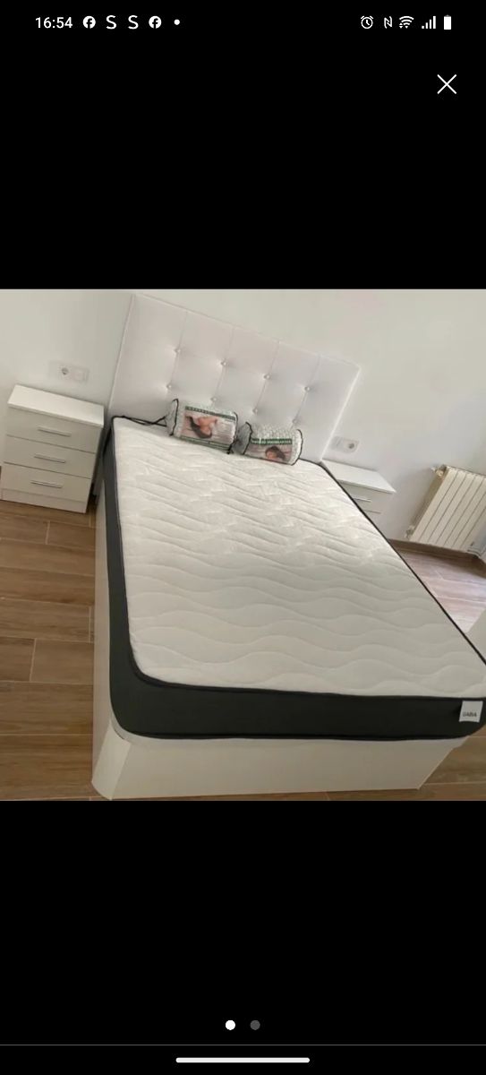 Canapé + colchón blanco