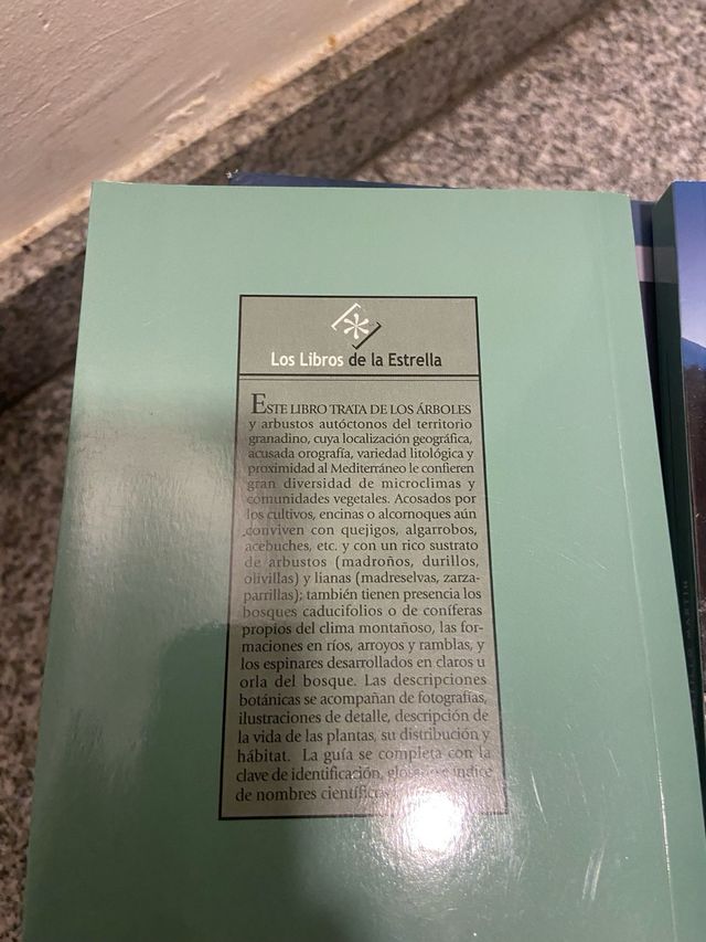 Lote 4 libros de flora, fauna y geología granadina