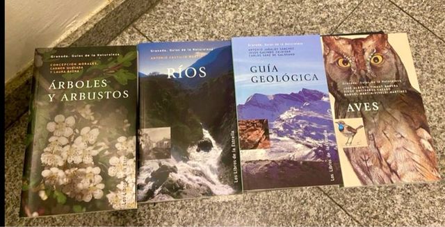 Lote 4 libros de flora, fauna y geología granadina