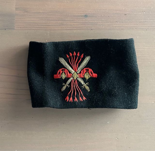 Razoletas Bordadas Militares