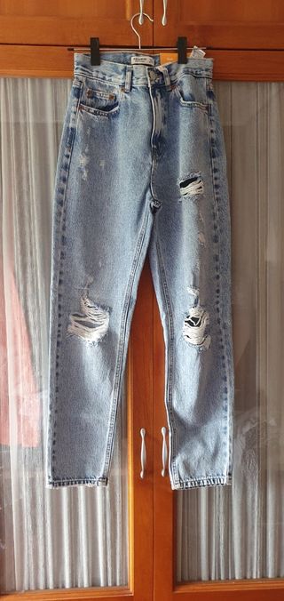 Vaqueros Pull&Bear Mom fit 34