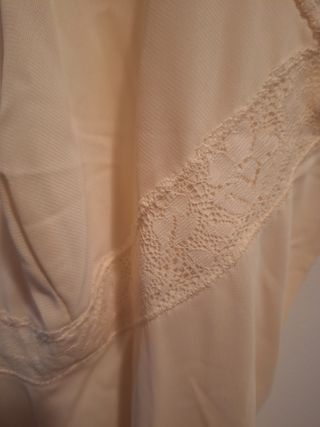 Camisón Tybor beige talla 6