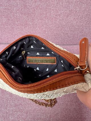 Bolso bandolera blanco y marrón