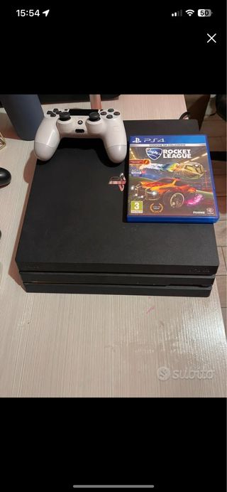 PS4 Pro (PlayStation 4) - Gioco Rocket League