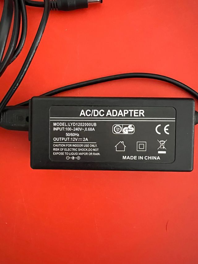 Cargador Portátil 12V - 2A