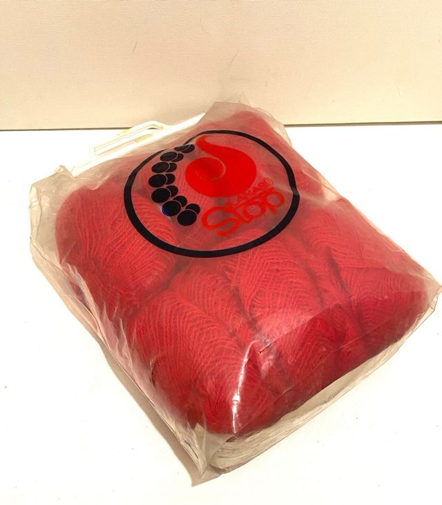 Lana Stop Fino Zafiro 809 - Rojo