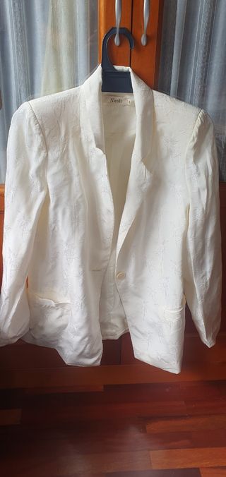 Americana Nicoli blanca /beige talla S