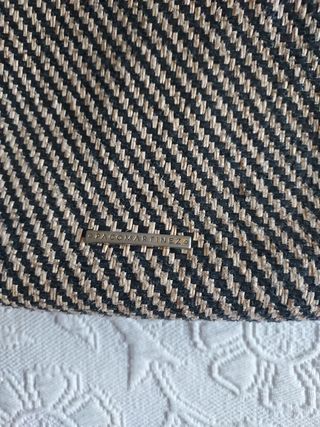 Bolso bandolera beige y negro