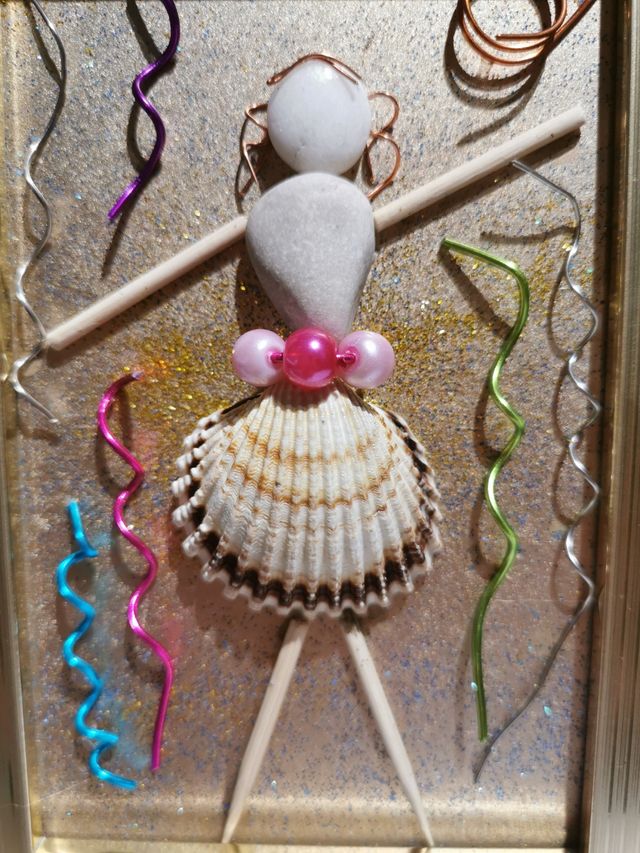 Ballerina in conchiglia: quadro unico