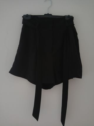 Shorts negros H&M paperbag