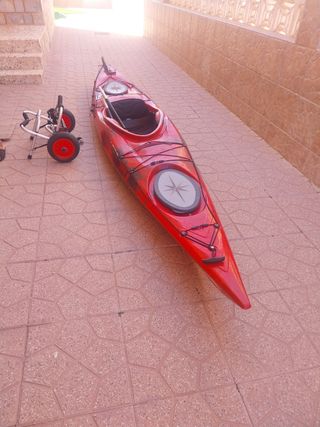 Se vende Kayak 1 persona rojo