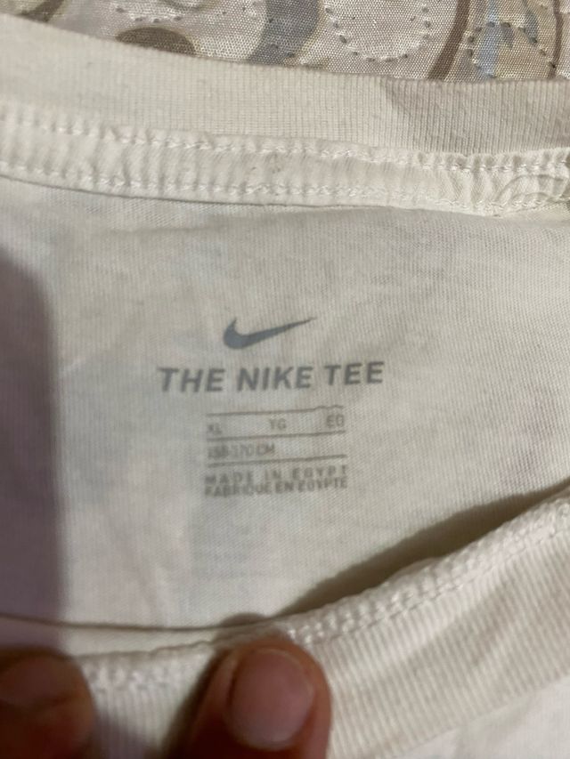 Camisetas Nike y Puma rojas y azules. chandal com