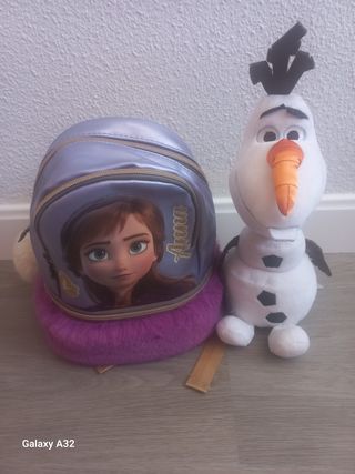 Mochila Frozen y muñeco Olaf