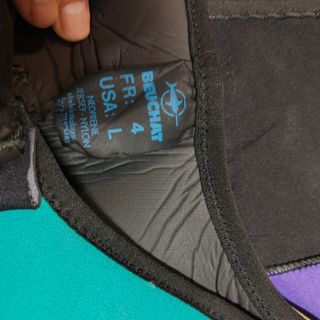Traje neopreno, chaleco para buceo y traje de niño