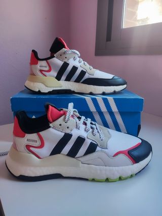 Adidas Nite Jogger rojas y blancas