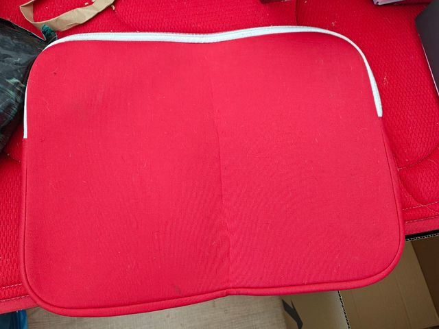 Funda portátil Coca-Cola roja