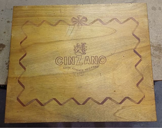 Scatola legno Cinzano