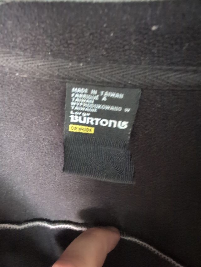 Chaqueta BURTON con capucha a rayas