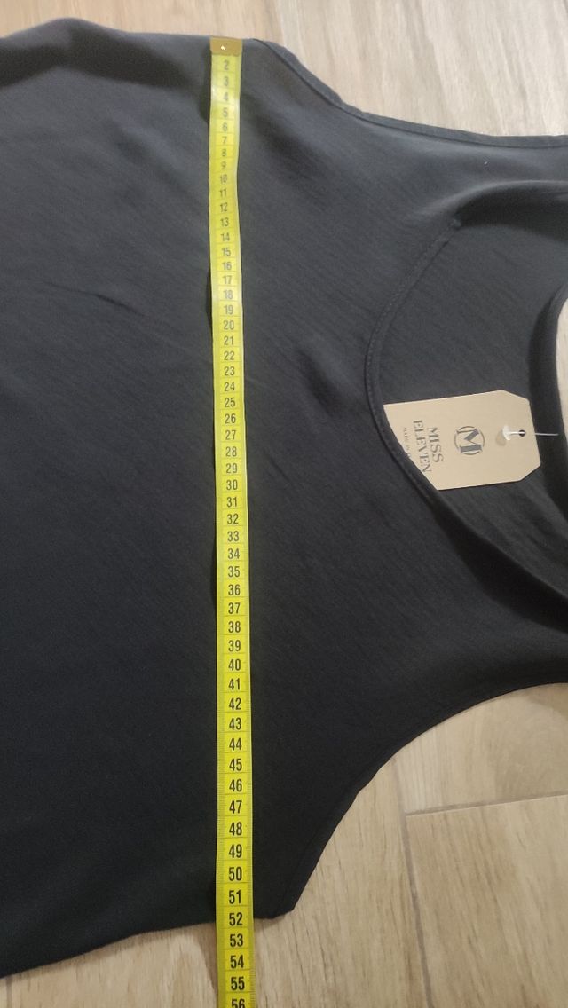 Vestido negro Miss Eleven