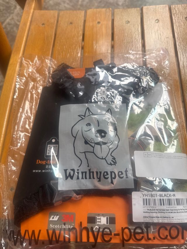 Arnés para Perros WinhyePet - Negro - M