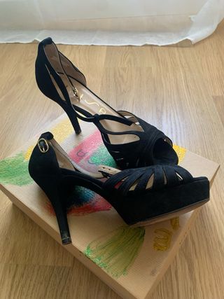 Zapatos tacón negros mujer