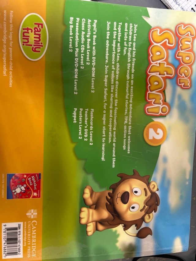 Super Safari Level 2 Pupil's Book with DVD-ROM
