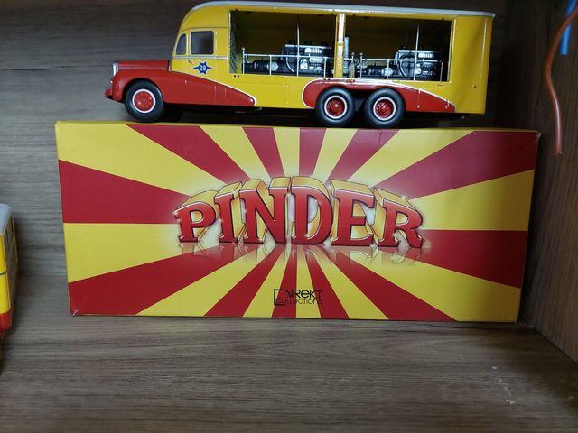 3 camiones circo PINDER miniatura