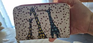 Monedero Parfois beige y rojo