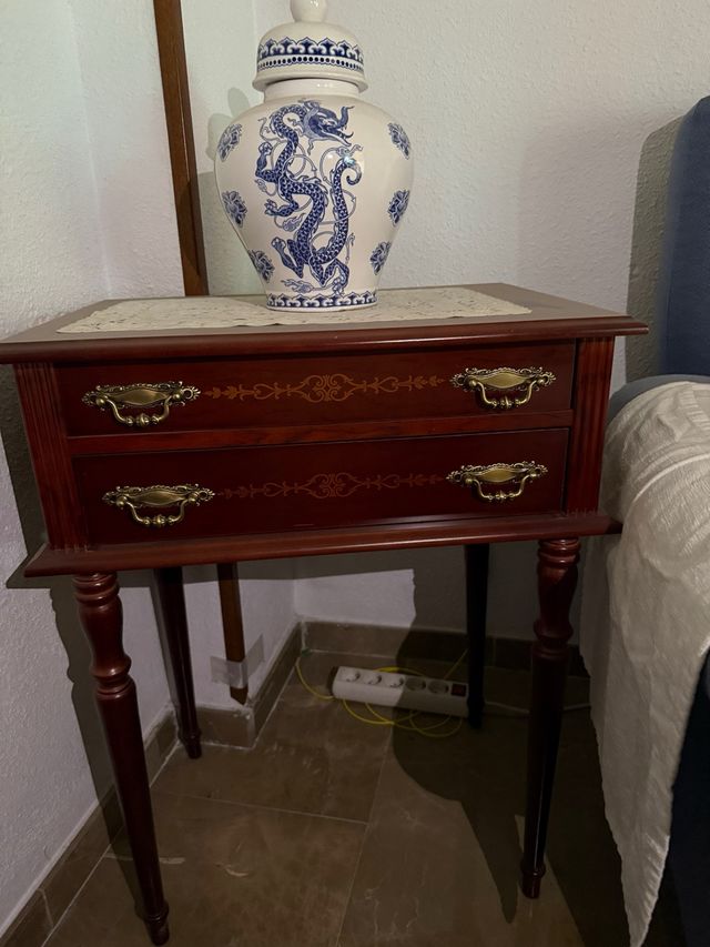 Mesa auxiliar madera - 2 cajones