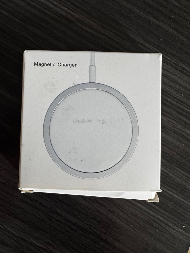 Cargador magnético USB-C 15W
