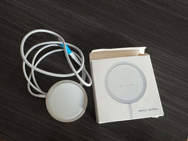 Cargador magnético USB-C 15W