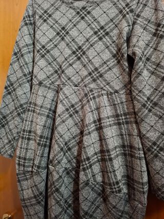 Vestito a quadri grigio