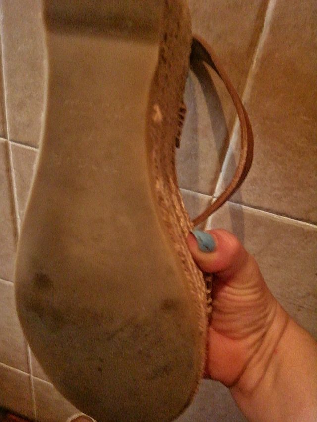 Sandalias cuña Uterqüe marrón