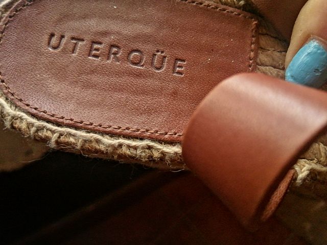 Sandalias cuña Uterqüe marrón