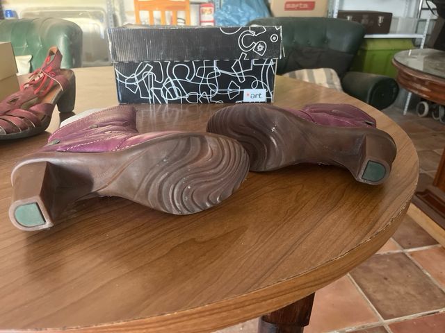 Botines En Naturalista lilas, talla 37