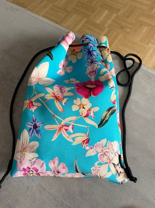 Bikini Triangl nuevo: turquesa y rosa