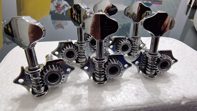 Meccaniche Wilkinson per chitarra 3+3 vintage open