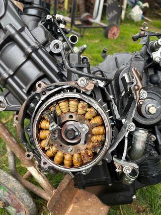 Motor CBR 650R 2021 para despiece – Bloque roto