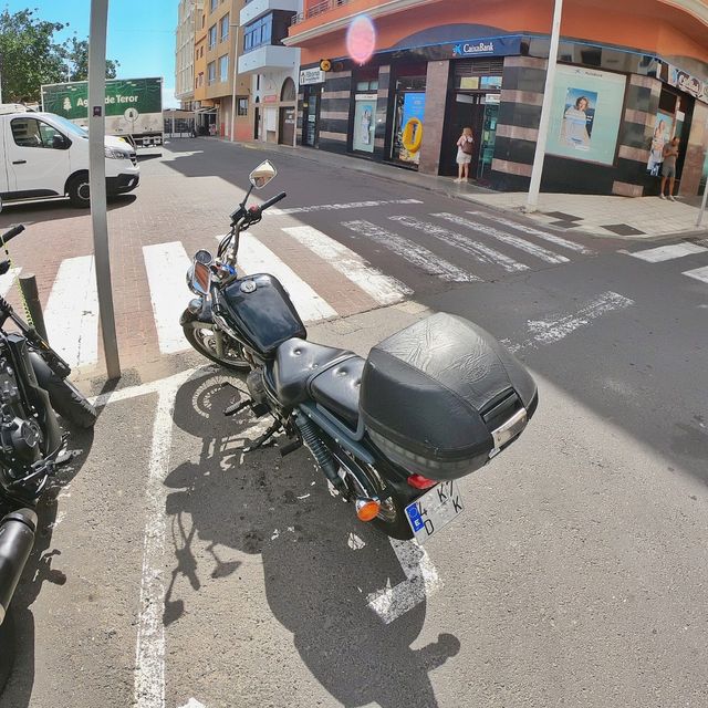 Moto Suzuki Marauder 2005