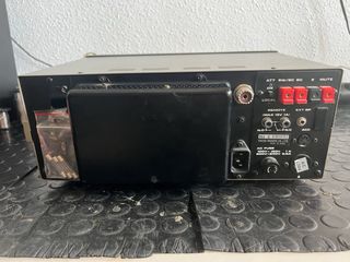 Yaesu FRG-7700: Radio Comunicaciones