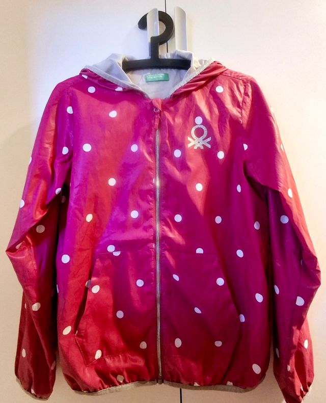 Chaqueta cortavientos niña Benetton como NUEVA
