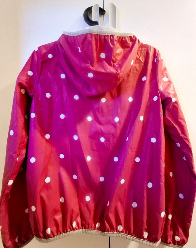 Chaqueta cortavientos niña Benetton como NUEVA