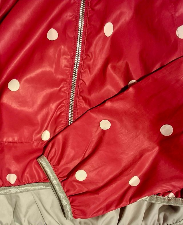 Chaqueta cortavientos niña Benetton como NUEVA